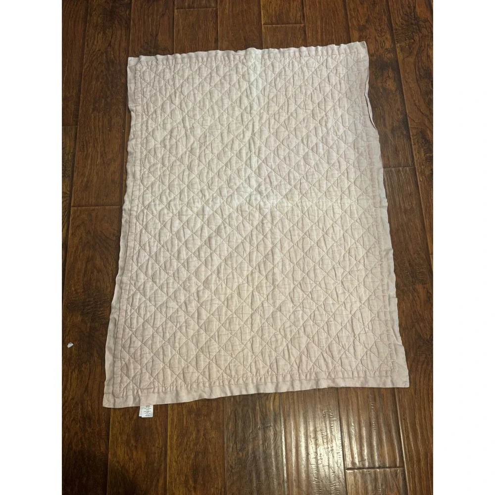 Pottery Barn Kids Toddler Quilt Light Pink 100% Linen Diamond Quilted 36x50